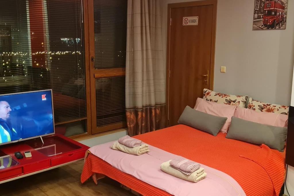 Unique Studio- Great Balcony And View! Parking Possibility! Велико-Тырново Экстерьер фото