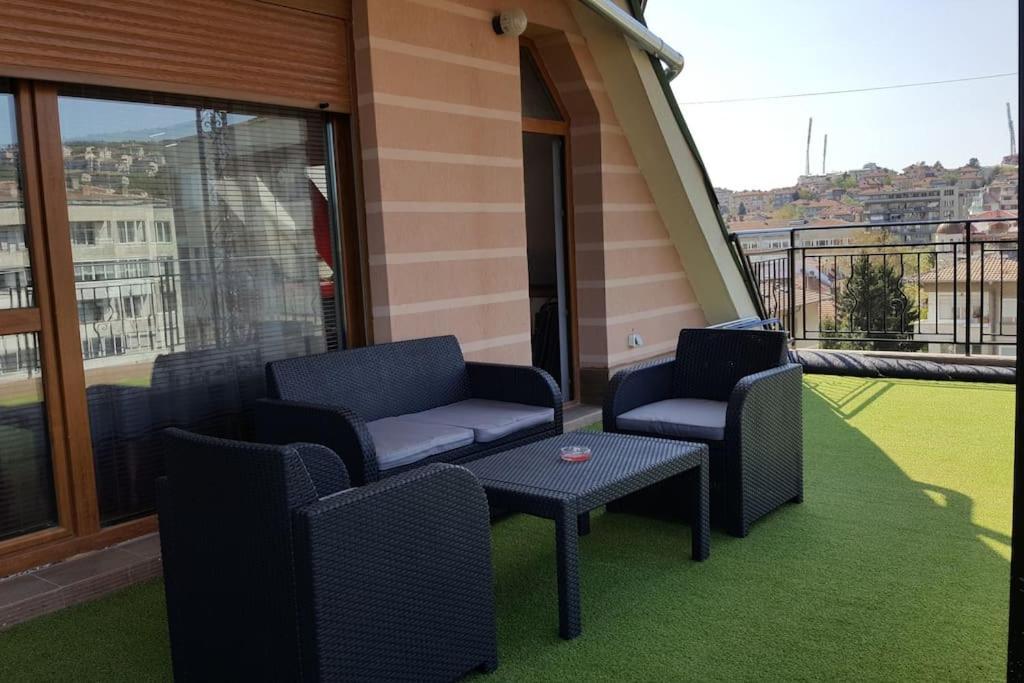Unique Studio- Great Balcony And View! Parking Possibility! Велико-Тырново Экстерьер фото